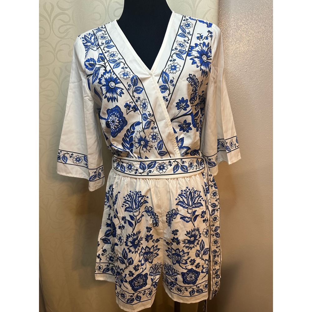 Cupshe‎ Blue White Floral Wrap Romper Bell Sleeve V-Neck Boho - Small